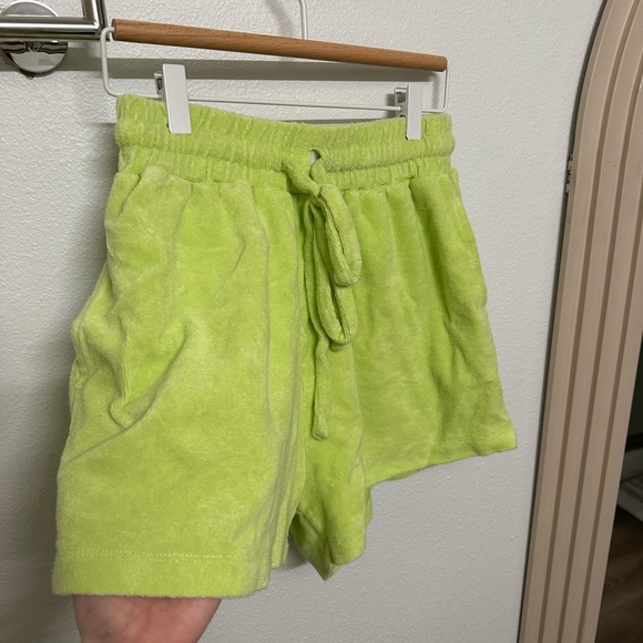 Daily Drills | Terry Cloth Sweat Shorts Neon - Picture 7 of 9
